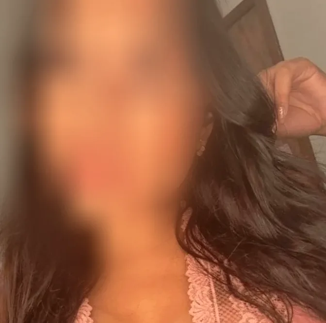 Elisa, 29